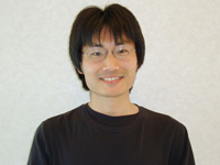 林様　（男性）